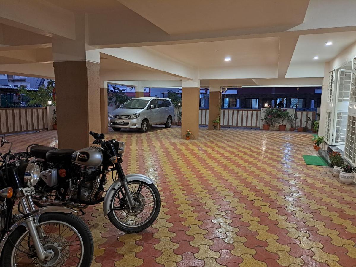 Bouquet Residency Ξενοδοχείο Nashik Εξωτερικό φωτογραφία